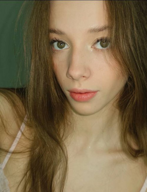 Полина