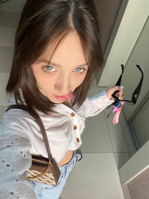 Ангелина Клевцова (7ANGELINKA)