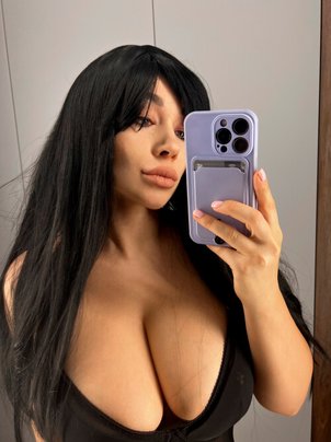 Анна Костенко