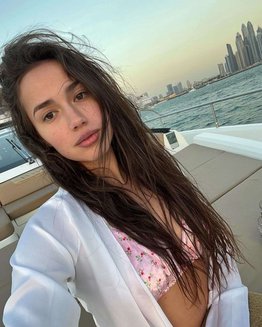 Алина Загитова