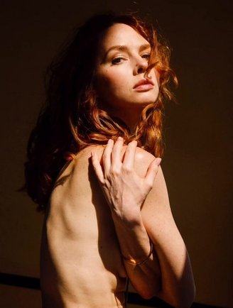 Елена Николаева