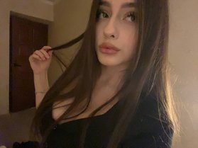 Киса Мионова (rizwasqx)
