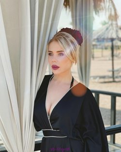 Карина Кросс