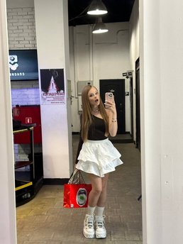 Милана Стар