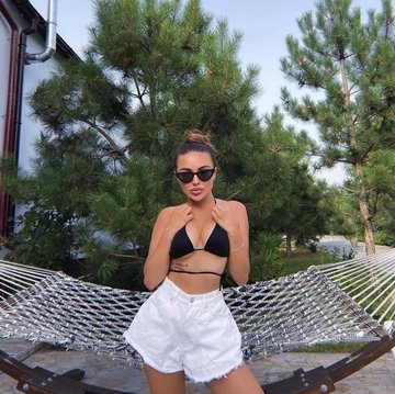 Екатерина Златова