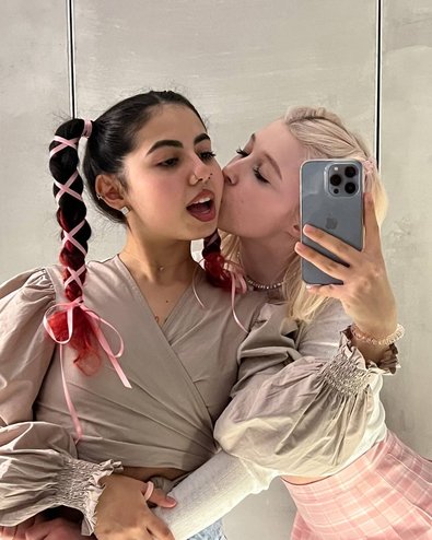 EVEN CUTE (angelinadark1)