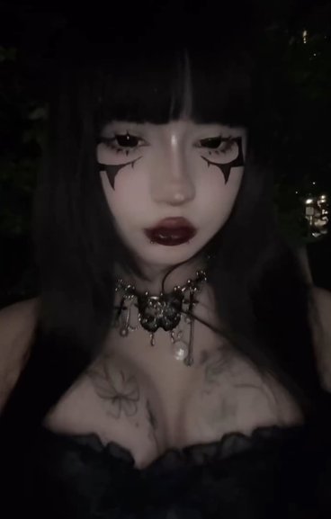 Мама НЯФ (mama nyaf)