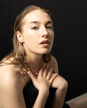 Катя Вяликова (Vyaaal)